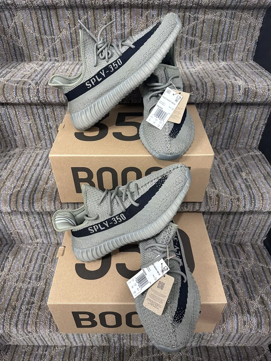 Yeezy Boost 350 V2 granite core black