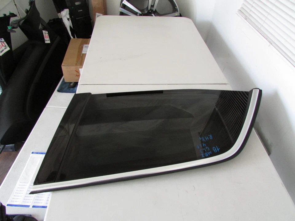 2018 MERCEDES-BENZ GLS450 REAR RIGHT SIDE QUARTER WINDOW GLASS 43R-009545 OEM - Image 4 of 4