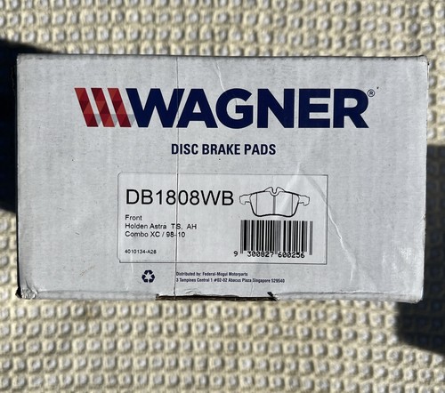 Disc Brake Pad Set FRONT DB1808WB (fit Holden Astra TS AH Combo XC) - Picture 2 of 3