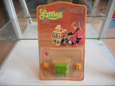 Mattel The Littles Drop Leaf Top on Blister