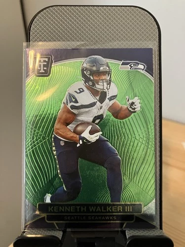 2024 Panini Totally Certified Football Mirror Neon Green Kenneth Walker III #85