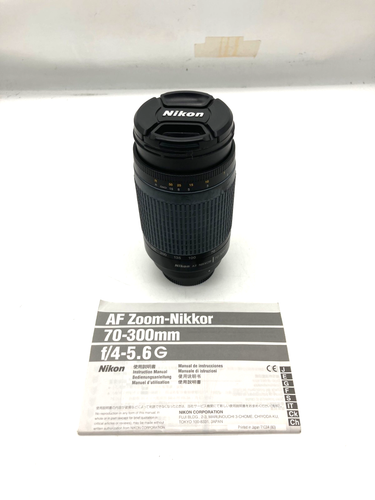 Nikon AF Zoom W/ Nikkor 70-300mm F/4-3.6 Zoom Lens