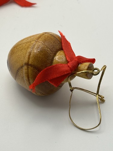 2 Adornos de Juguete de Navidad de Colección Madera Primitivo Spinning Top y Taza y Juego de Pelota - Imagen 6 de 12