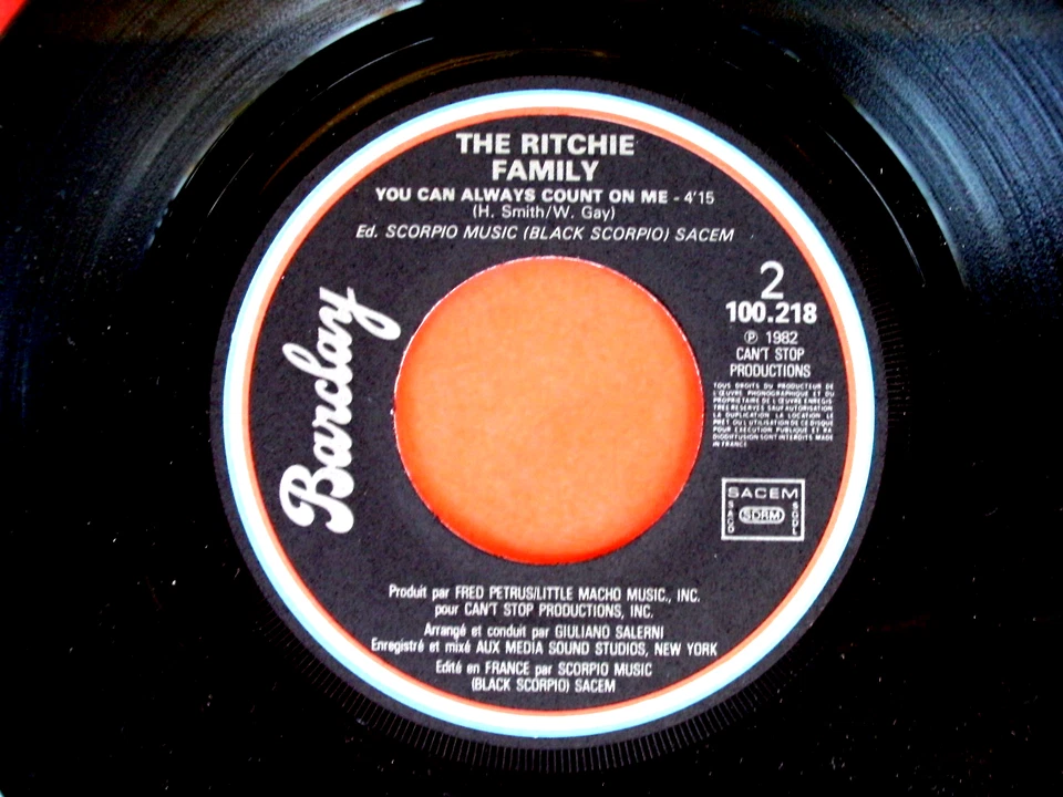 THE RITCHIE FAMILY RARE 45 RPM Import Record w P/S  1982 R&B Soul Funk Barclay Foto 3 de 4