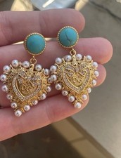 NEW Stunning Gold Heart turquoise pearl like Earrings