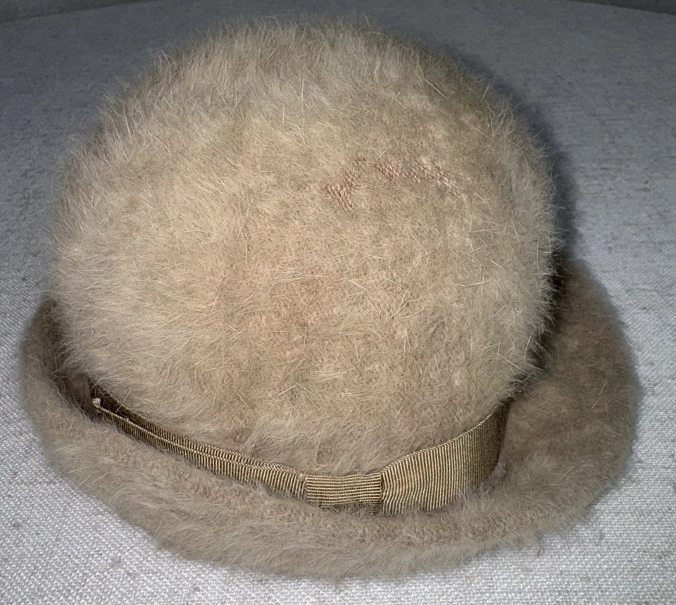 Sombrero cubo Betmar vintage color topo mezcla de piel de angora suave difuso Francia Foto 2 de 4