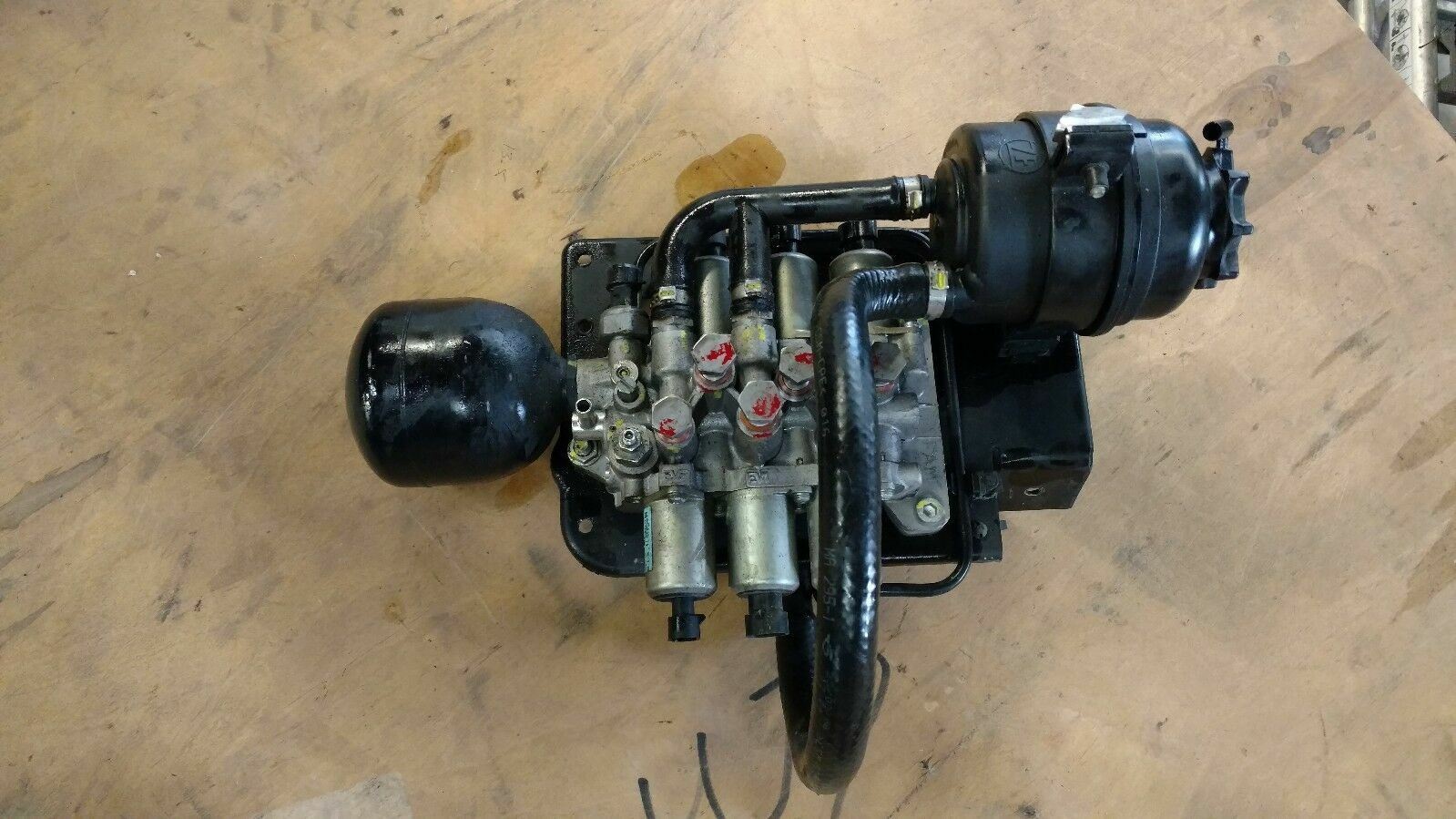 LAMBORGHINI GALLARDO MURCIELAGO TRANSMISSION HYDRAULIC VALVE UNIT OEM 086325181C