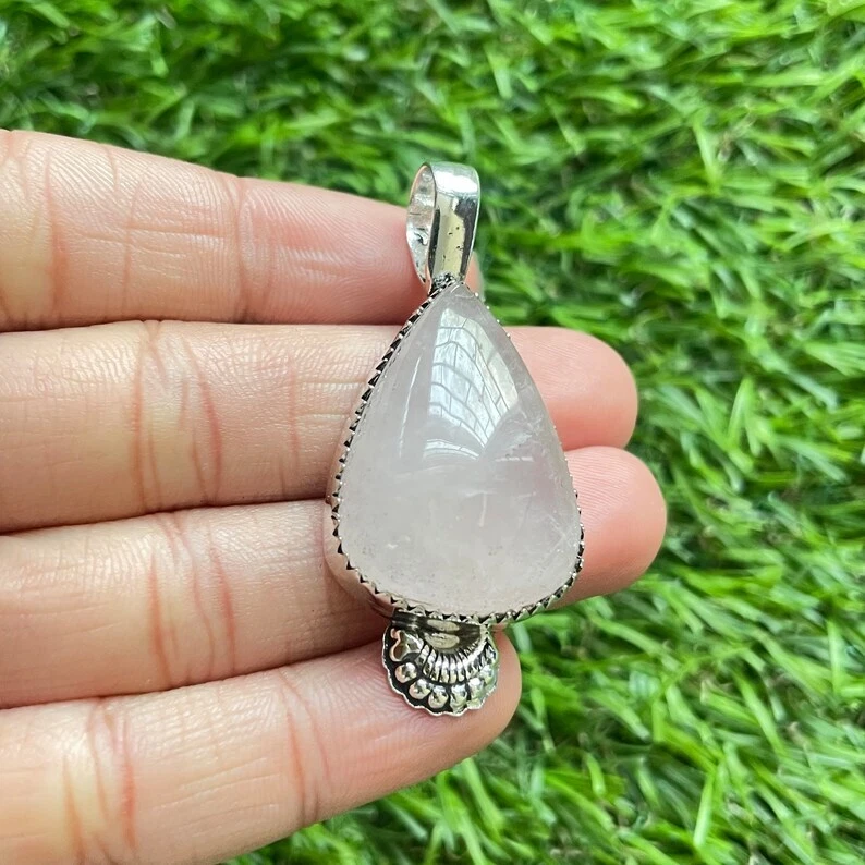 Colgante de plata de cuarzo rosa colgante de plata de ley 925 hecho a mano colgante de piedras preciosas Foto 4 de 4