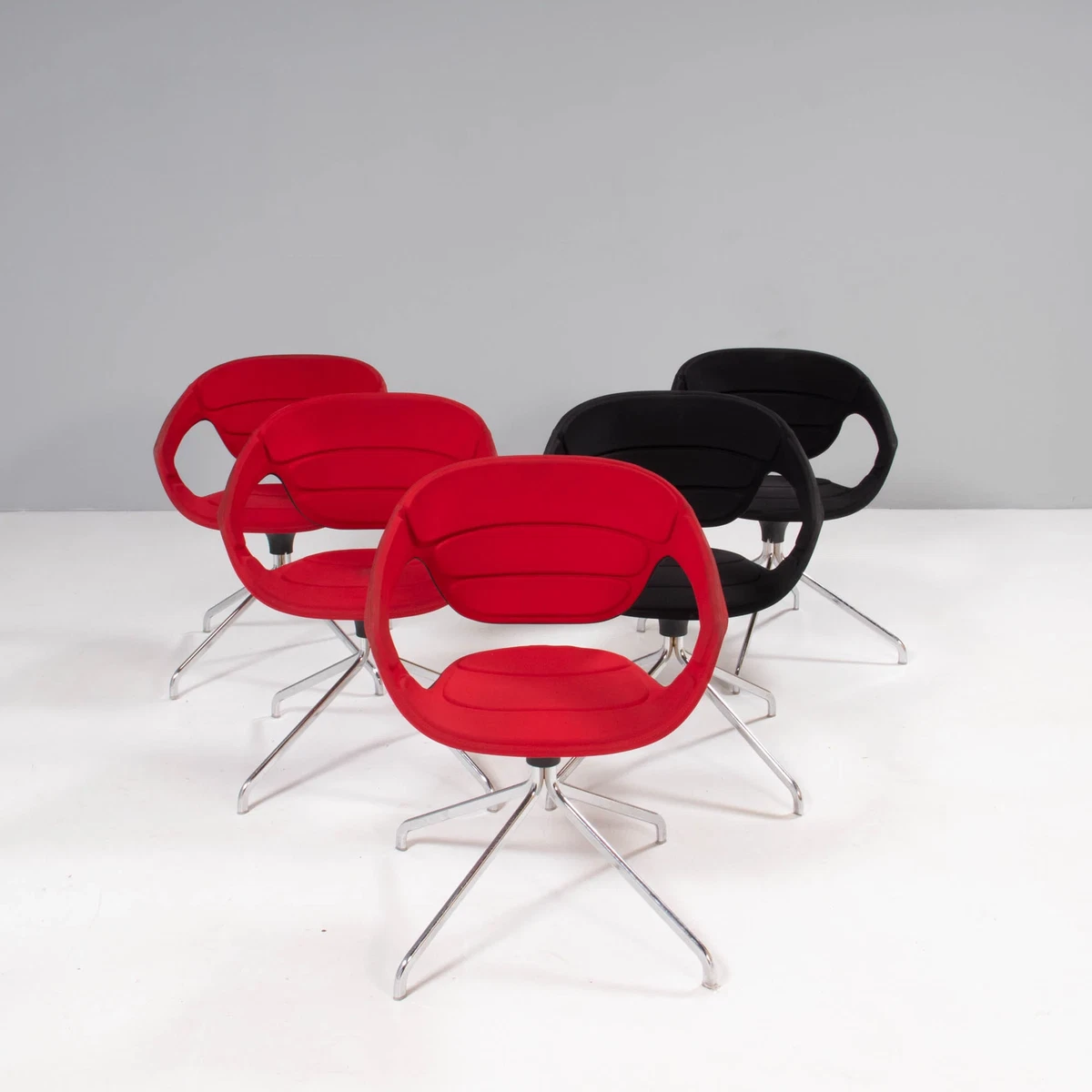 Red and black swivel chair new arrivals