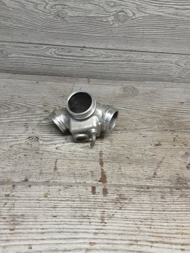 2006 06 04-09 Honda VTX 1300 C VTX1300C Carburetor Carb Elbow  Gas Fuel Petrol  - Picture 1 of 8