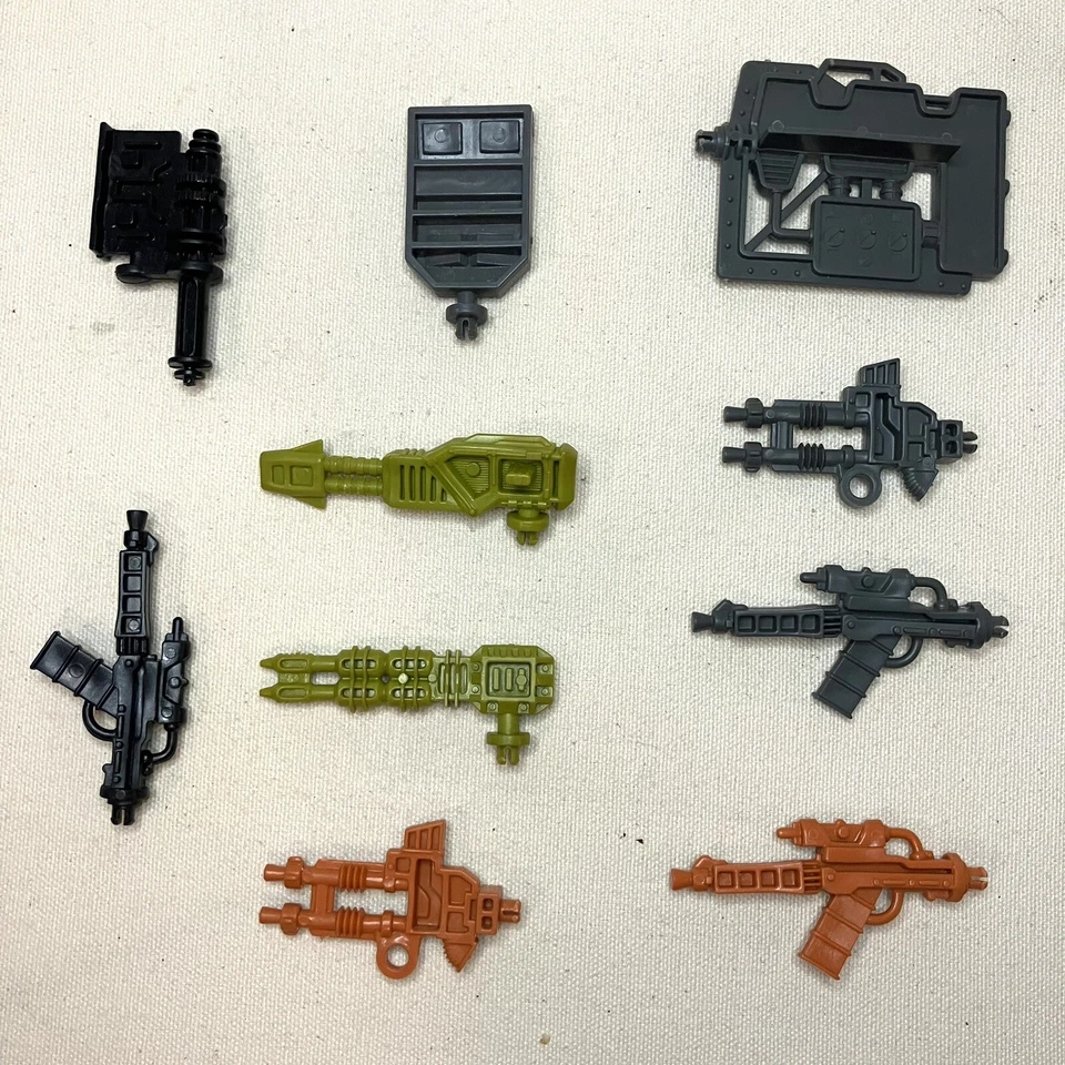 Lote de 10 piezas y accesorios vintage Jayce & The Wheeled Warriors Mattel 1984 Foto 2 de 4