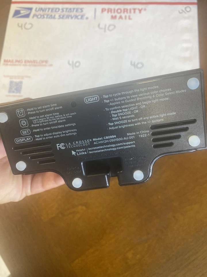 Reloj despertador con temperatura La Crosse Technology C80994 Soluna Mood Light USADO Foto 3 de 4
