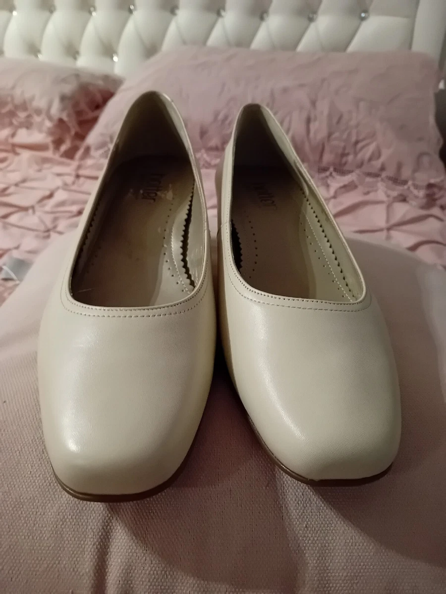 Hotter Comfort Concept Size 7 Cream Court Shoes Stach Heel 2