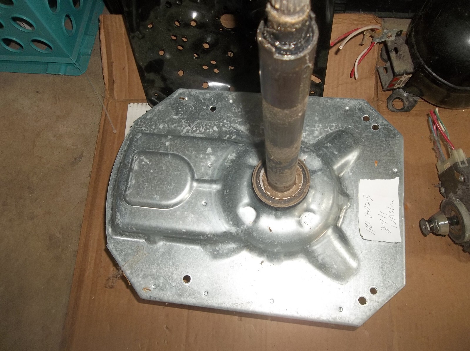 KENMORE WASHER TRANSMISSION / GEARCASE W10870910 WITH MOTOR AND