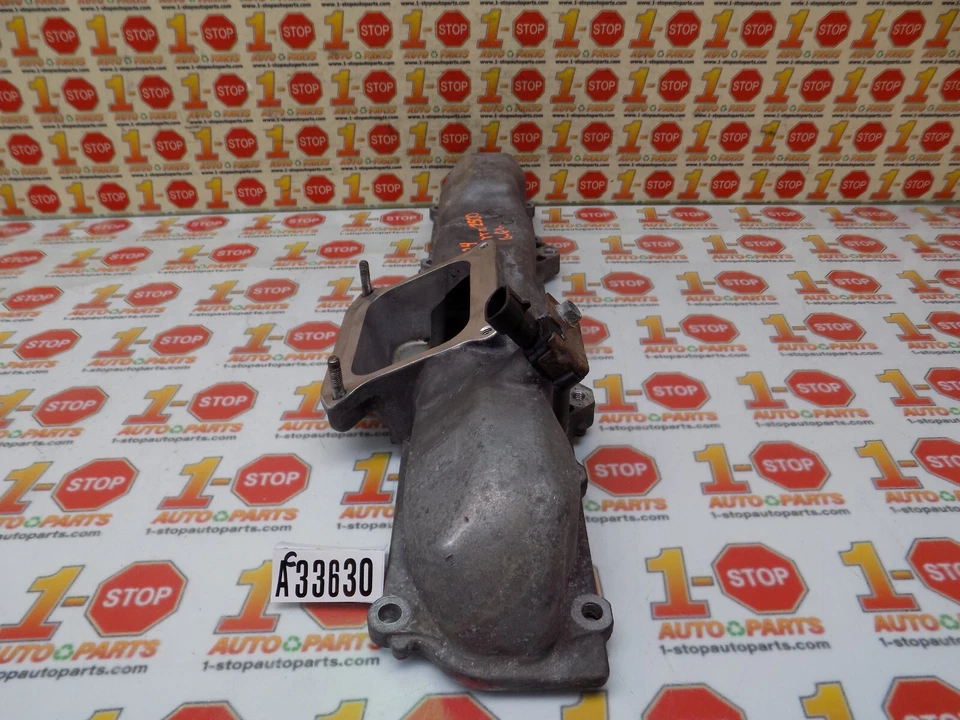 04-05 GMC SIERRA 2500 HD 6.6L LEFT ENGINE INTAKE MANIFOLD ASSEMBLY 97303646 OEM - Image 4 of 4