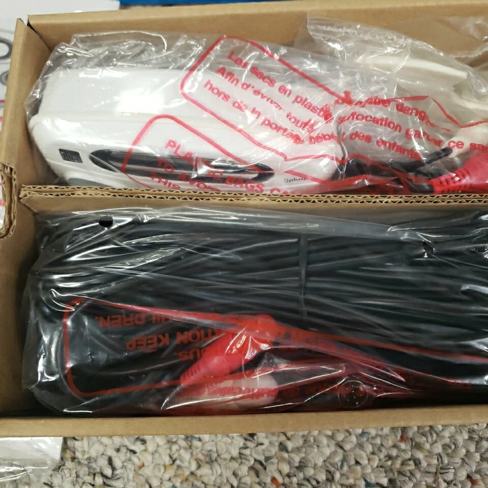 Dual MWR30 Wired Marine Remote Control w/ iplug, Hardware, Wiring Open Box - Image 3 of 4