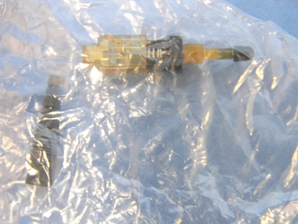 11 NEW Corning 92-001-97-P Fiber Optic Connectors - Image 4 of 4