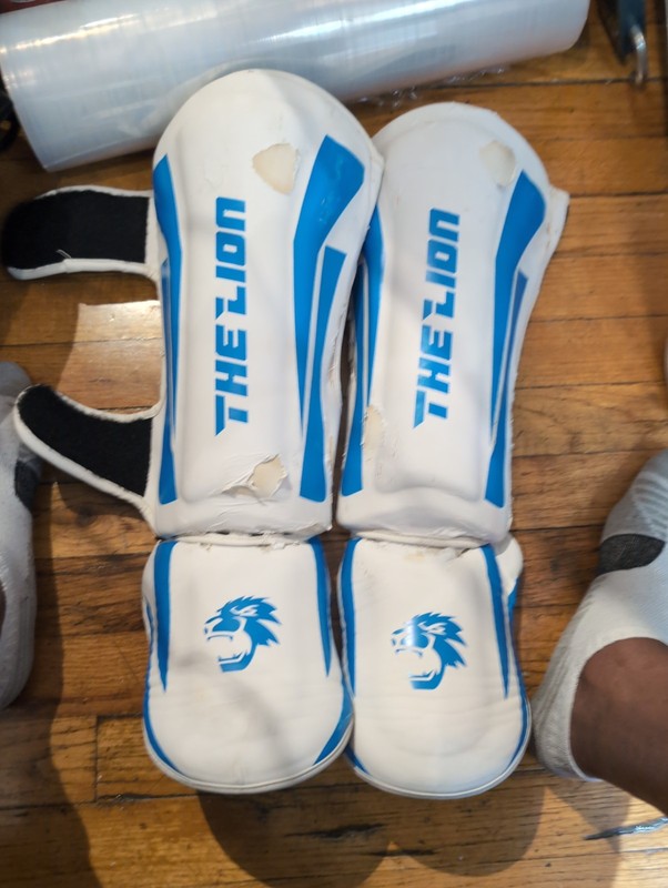 ⭐⭐⭐⭐⭐ KICKPADS White Turquoise Lightning Bolt - Wrestling Other Colors Available