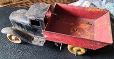 Vintage Wyandotte 1930's Pressed Steel 10" Dump Truck Wood Wheels All Original