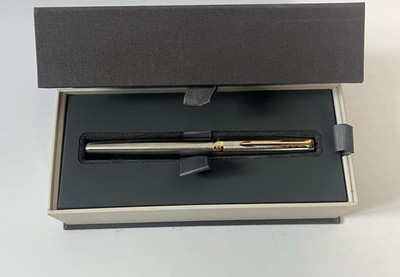 PARKER Sonett Füllfederhalter Edelstahl mit Goldrand feine Feder 1931504
