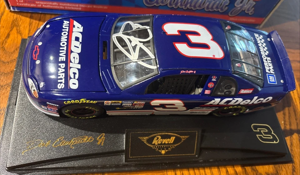 Revell Dale EARNHARDT JR #3 AC Delco Monte Carlo Diecast 1:24 autographed - Image 3 of 4