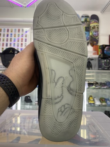 Air Jordan 4 Retro x KAWS Men's Basketball Shoes 2017 Black/Glow 930155-001 - Picture 13 of 13