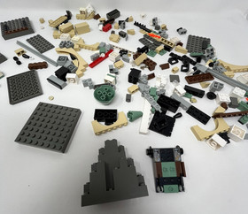 LEGO Harry Potter: Gringott's Bank (4714)  w/ Manual, Minifigs & Box