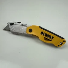 New Dewalt Folding Retractable Utility Knife