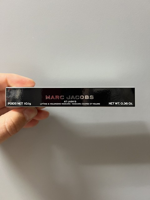 New In Box MARC JACOBS AT LASH'D LIFTING MASCARA 42 BLACQUER .36oz FULL-SIZE New In Box MARC JACOBS AT LASH'D LIFTING MASCARA 42 BLACQUER .36oz FULL-SIZE