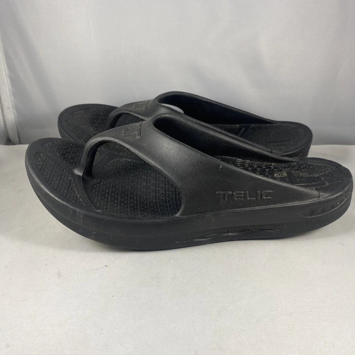 Telic Energy Women s Flip Flop Recovery Sandals Size ML Black
