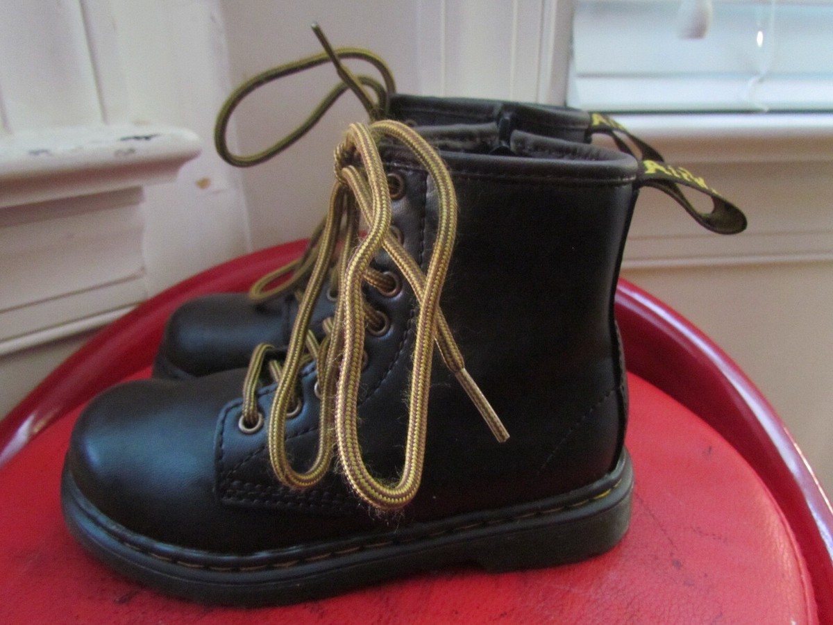 DR MARTENS AIR WAIR BROWN LEATHER BOY display picture 1
