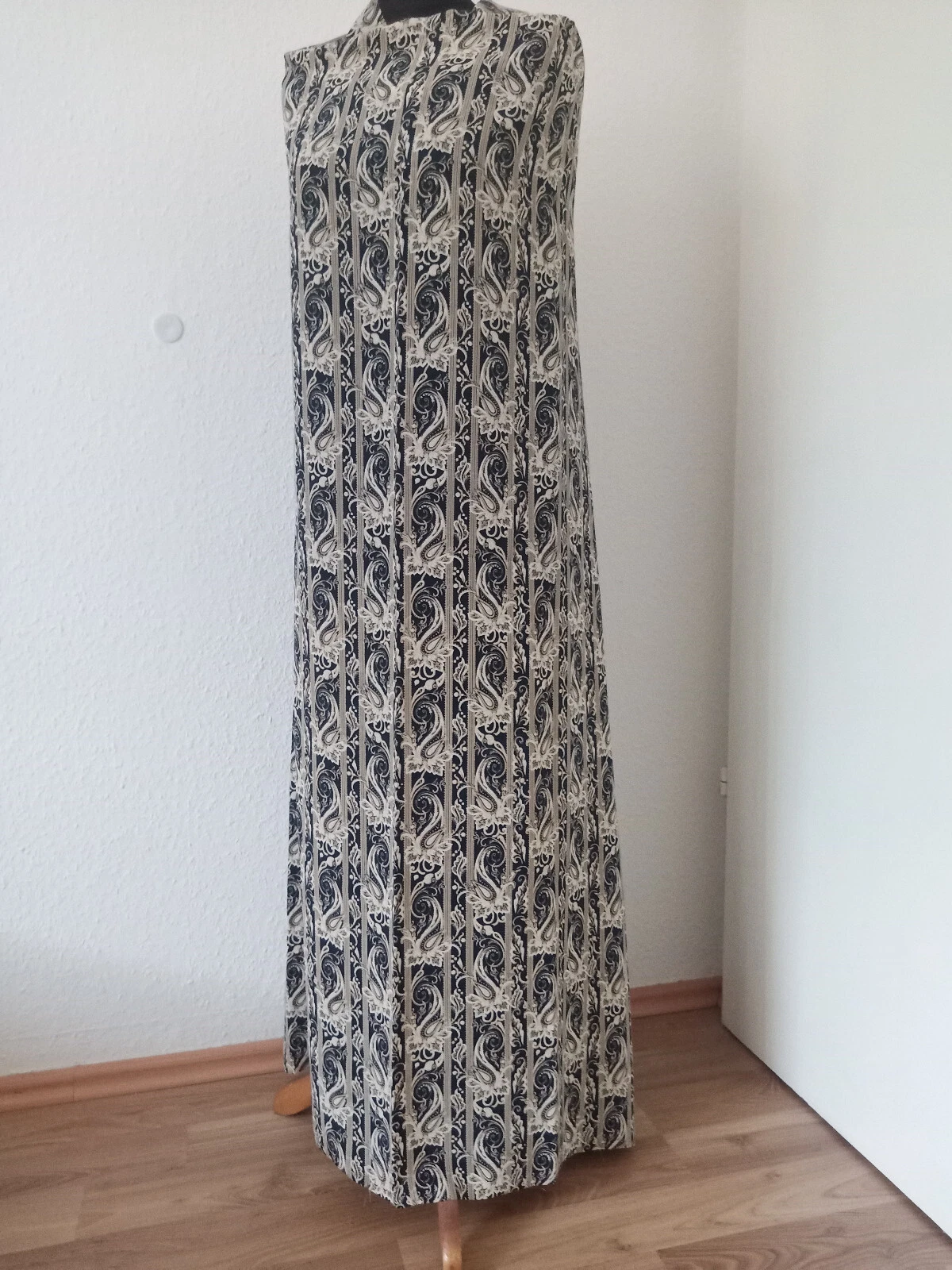 Bild 1 von 4