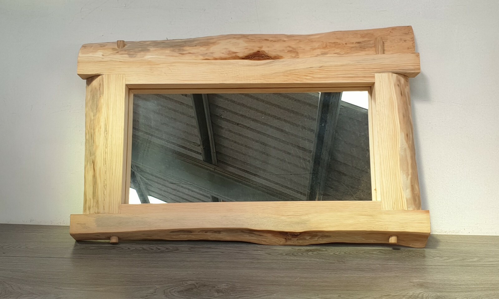 Picture 2 of 6