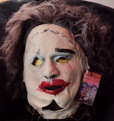 The Texas Chainsaw Massacre Leatherface Pretty Woman Mask Trick or Treat Studios
