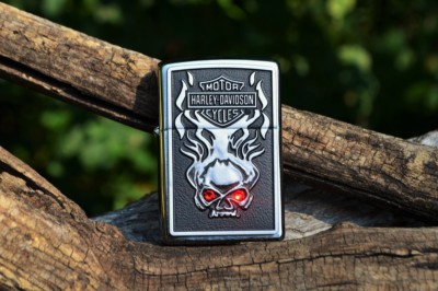 Zippo Lighter - Harley Davidson - Flaming Skull - Willie G