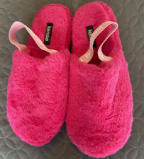 Kensie Women s Pink Faux Fur Fluffy Slip-On Slippers US Size 9