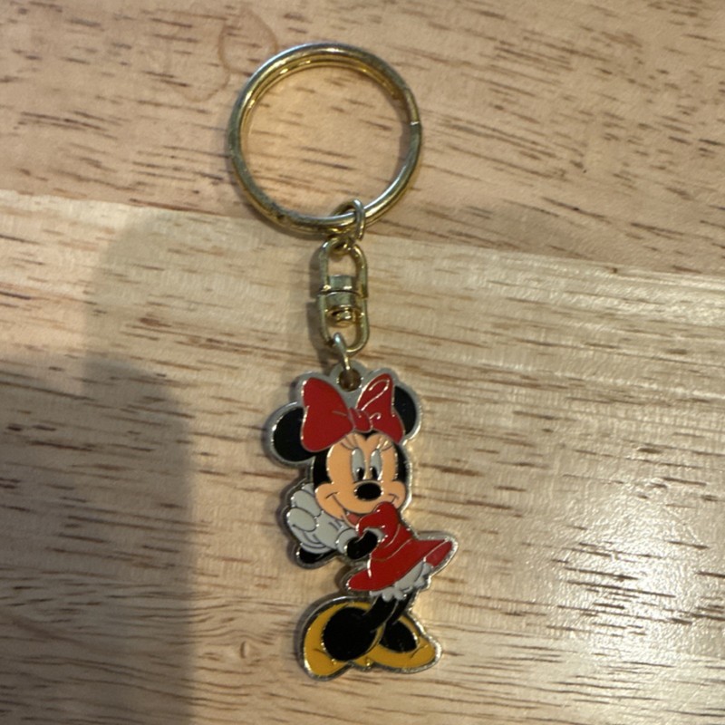 Disney Minnie Mouse Metal Enamel Keychain Key Ring - Disney Logo on Shoe