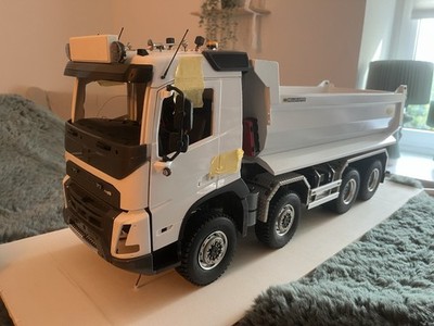 Volvo FMX 8x8 Kipper in 1:14 No Tamiya Hydraulik