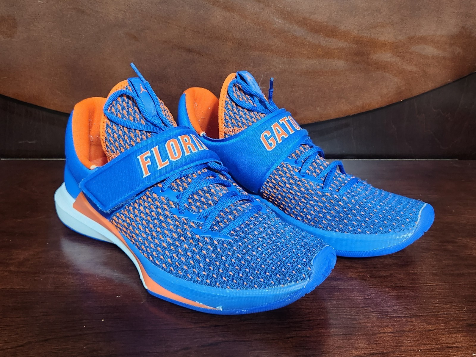 Men's Air Jordan Trainer 3 Florida Gators Sneakers AR1402-400 Size 11