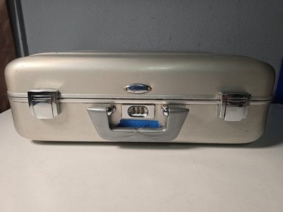 Vintage Zero Halliburton Reg Z Aluminum Case with Functional 3-Combination Lock