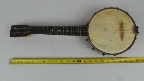 VINTAGE ANTIQUE UKULELE UKE BANJO 4 STRING BANJOLELE