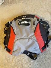 WINDSURFING DAKINE HAWAII XT SEAT, SIZE SMALL W/ 9" REACTOR SPREADOR BAR