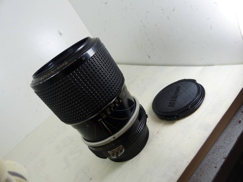 Large-aperture Nikon AI 43-86mm F3.5