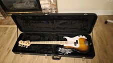 Squier Sonic Precision Bass - 2-color Sunburst with Maple Fingerboard  case