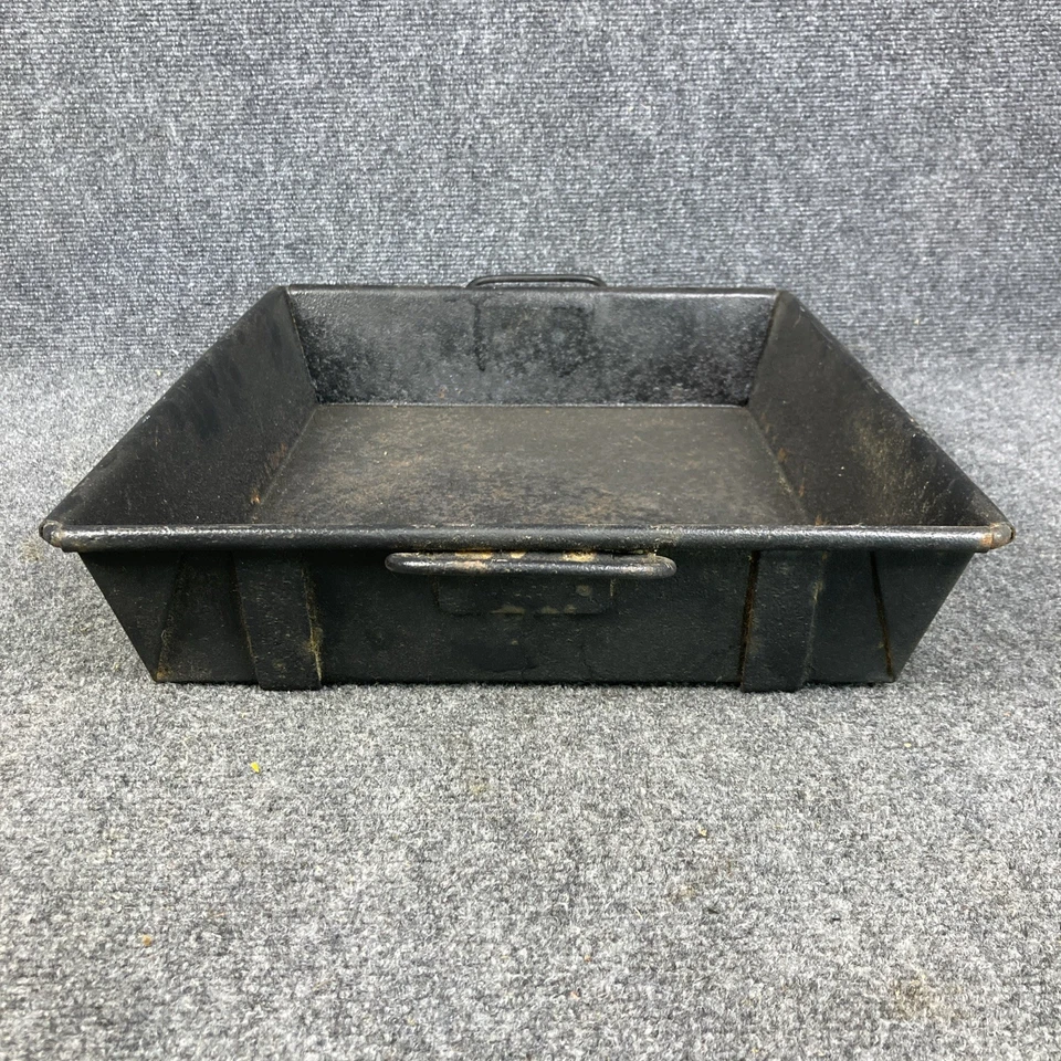 Vintage Rustic Handled Industrial Farmhouse Serving Metal Pan Tray - Image 2 of 4