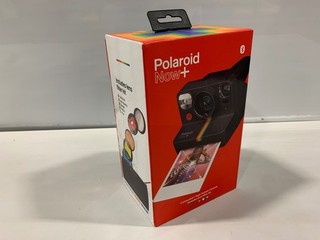 Fotocamera istantanea Polaroid Now con filtri obiettivo per i Type e pellicola 600
