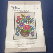 Family Circle Flower Arrangement Crewel Kit Floral 1970s Vintage 11" x 14" NOS