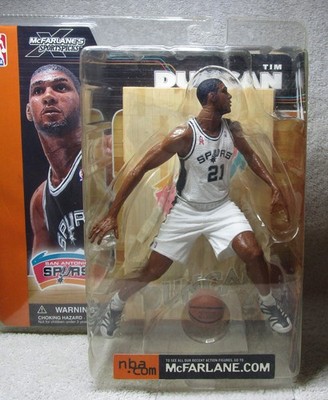 Sealed TIM DUNCAN 2002 McFarlane NBA Basketball WHITE VARIANT