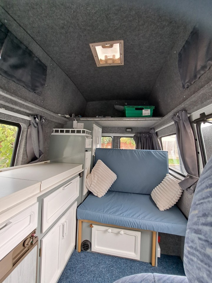 Campervan Renault trafic t1100d enterprise 2l diesel campervan eBay