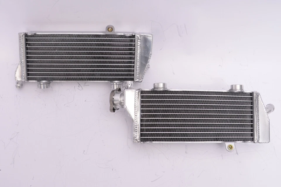 Radiador todo aluminio para KTM 250/350/450/505 SXF/SX-F/XC-F/XCF 2008-2015 Foto 3 de 4